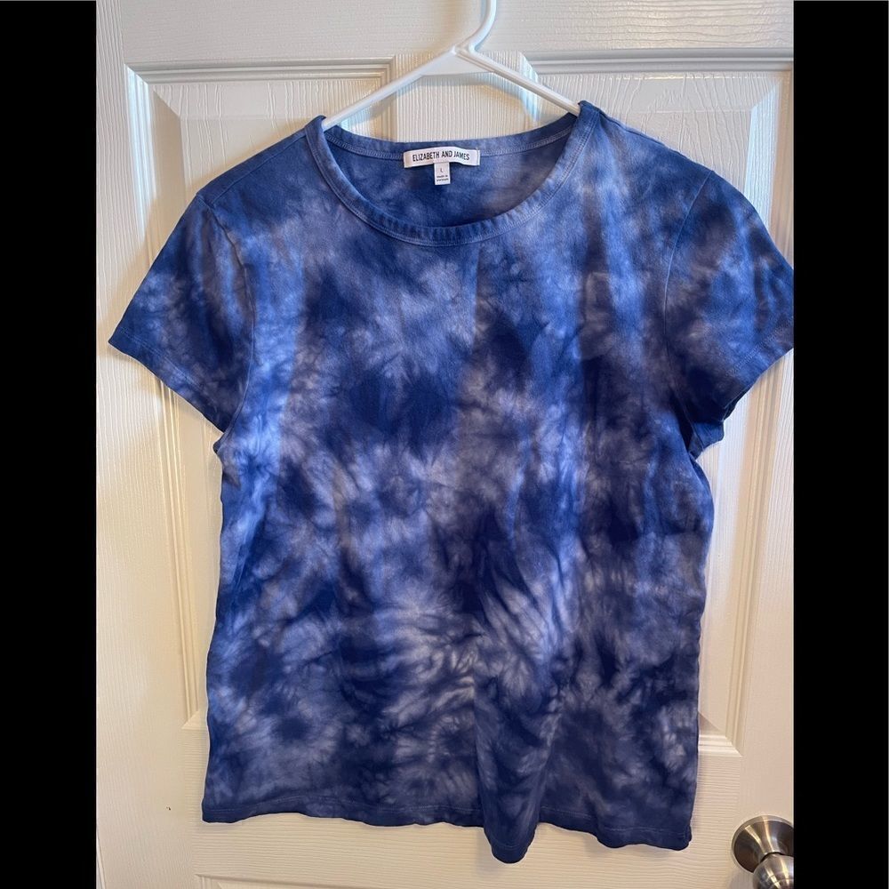 Elizabeth And James blue tie dye T-shirt sz L